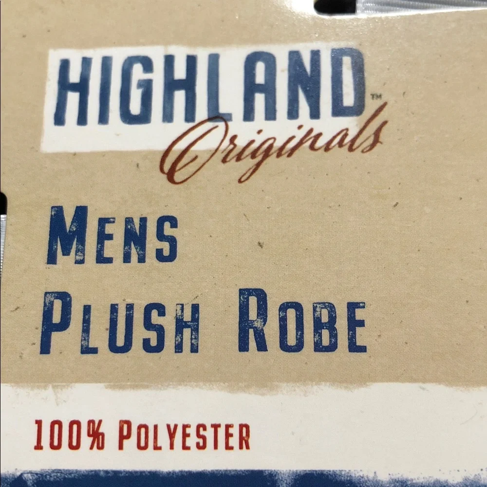 Plush Robe - Picture 2 of 3